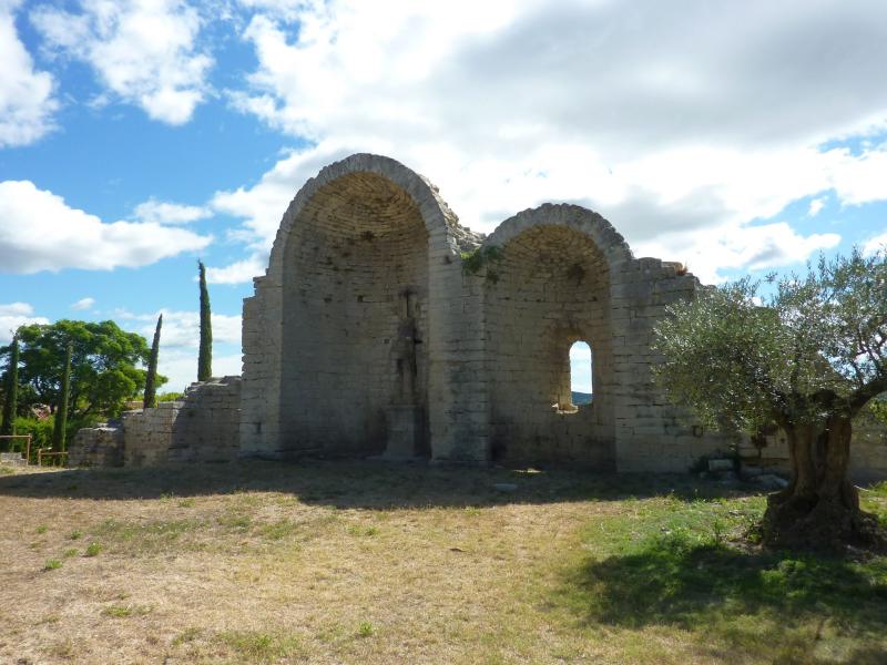 Ruines de l'église Saint-Geniest et pinède avoisinante, Uzès