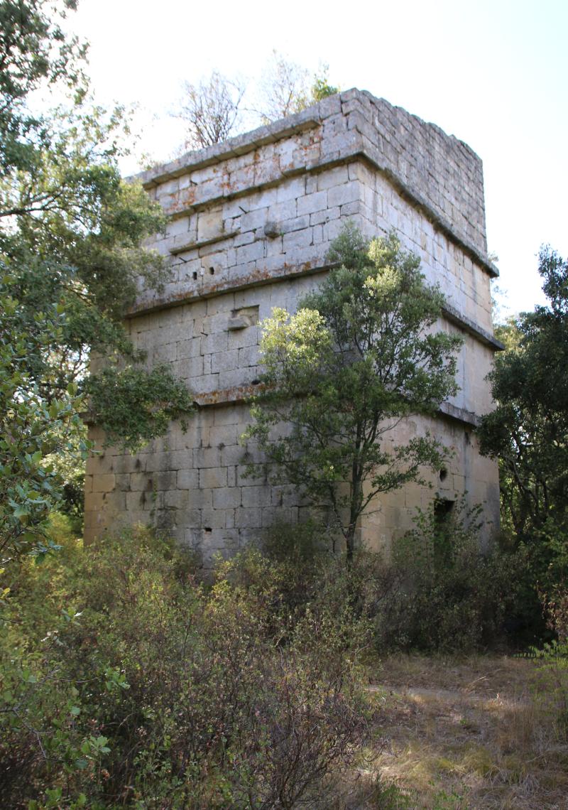 Pigeonnier de Pondres, Villevieille