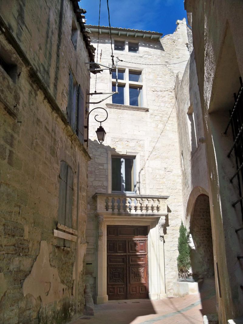 Hôtel de Laudun, Aramon