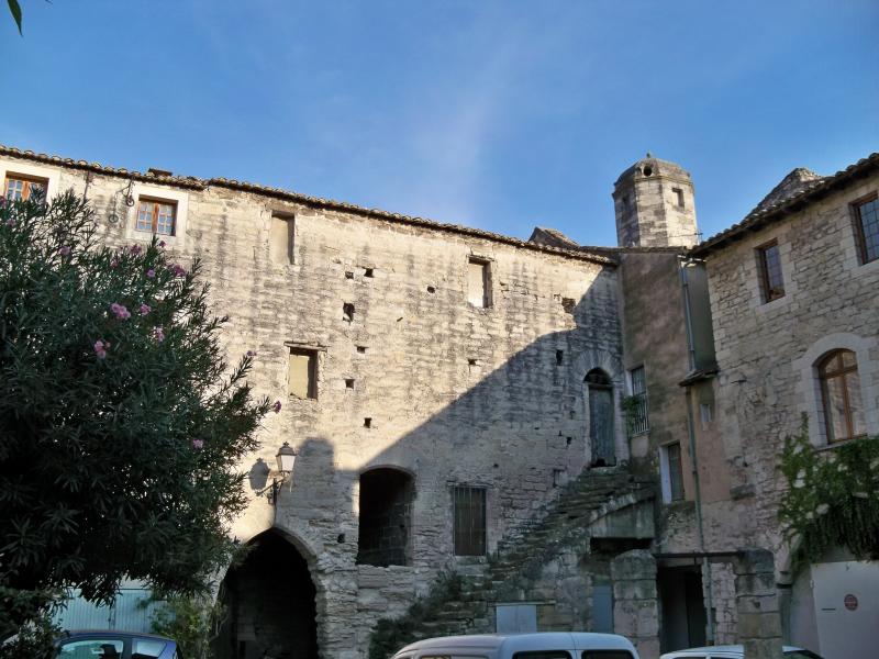 Ancien palais du cardinal de Deaux, dit aussi livrée de la Thurroye, Villeneuve-lès-Avignon
