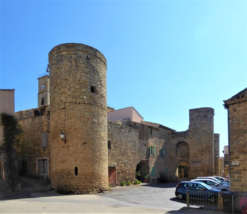 Fort, Saint-Laurent-la-Vernède