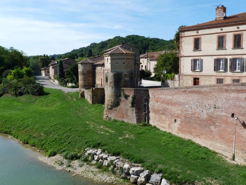 Château, Calmont