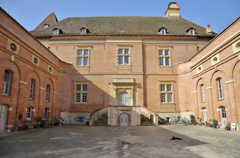 Château, Lacroix-Falgarde
