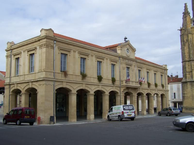 Halle-mairie, Boulogne-sur-Gesse