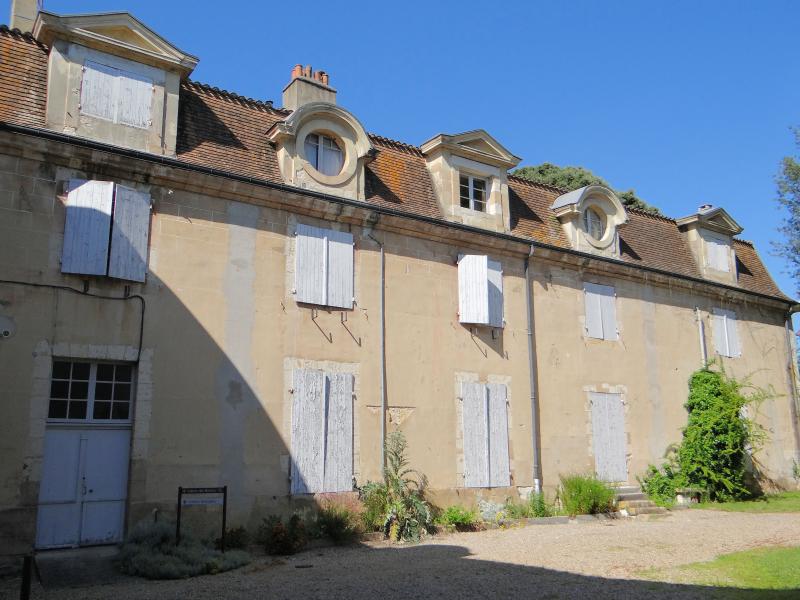 Ancien évêché, actuellement sous-préfecture, tribunal et musée de l'Armagnac, Condom