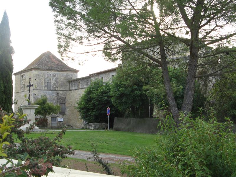 Château, Lagarde