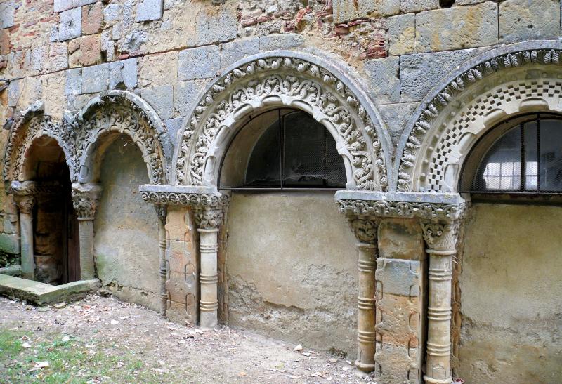 Restes du cloître, Nogaro