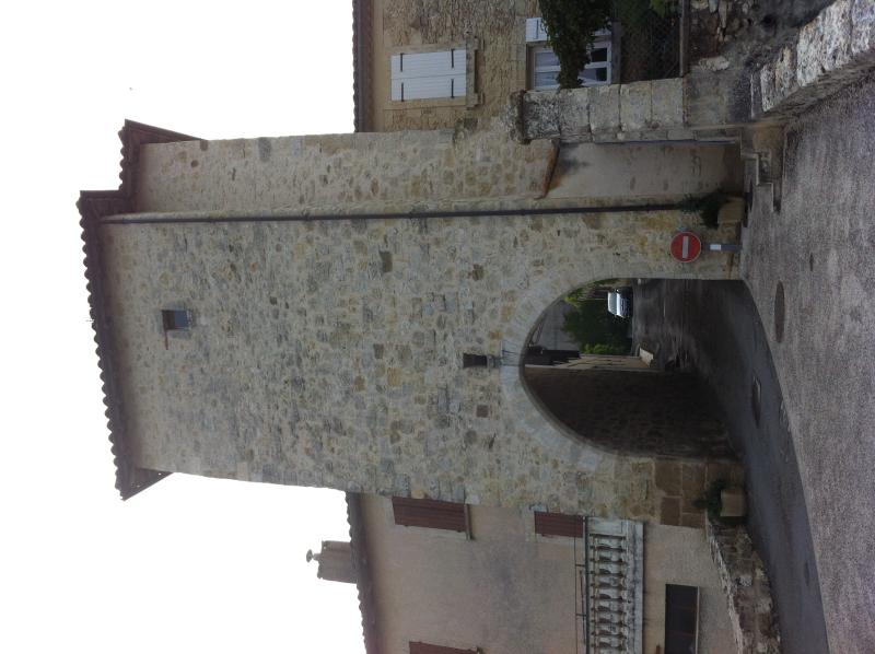 Porte fortifiée, Pessan