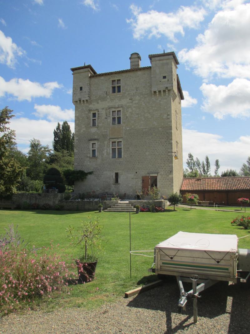 Château de Herrebouc, Saint-Jean-Poutge