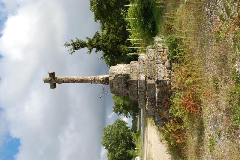 Croix de Villeranque, Avensan