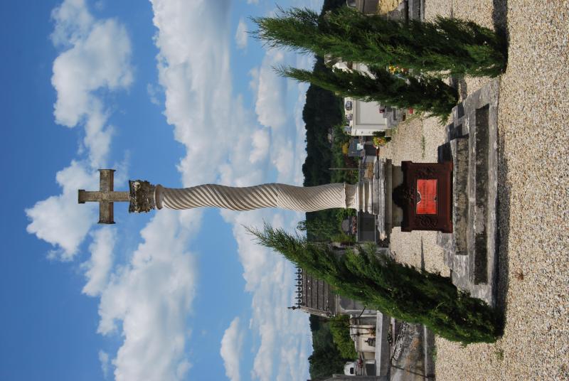 Croix du cimetière, Branne