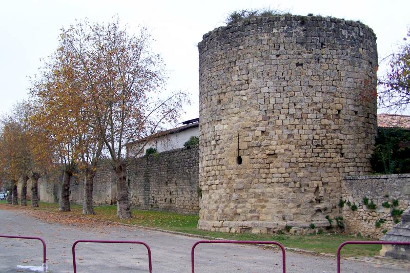 Remparts, Cadillac-sur-Garonne