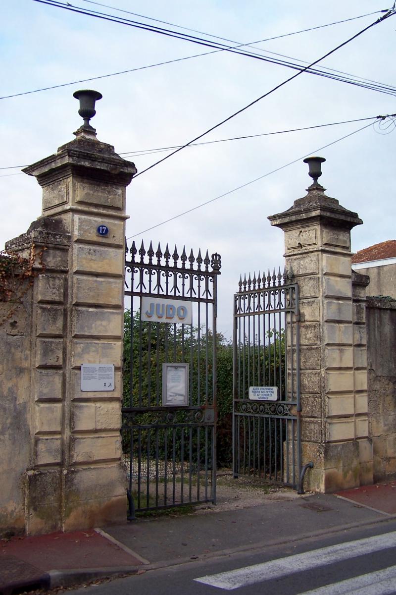 Ancienne porte du potager des Ducs d'Epernon., Cadillac-sur-Garonne