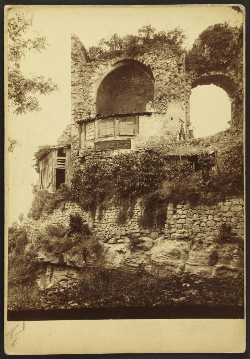 Ruines du château des Quatre-Fils-Aymon, Cubzac-les-Ponts