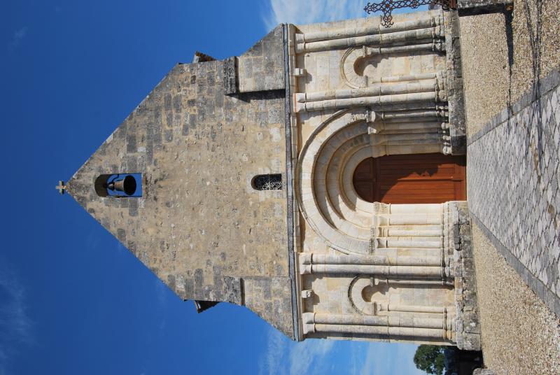 Église Saint-Pierre, Gours