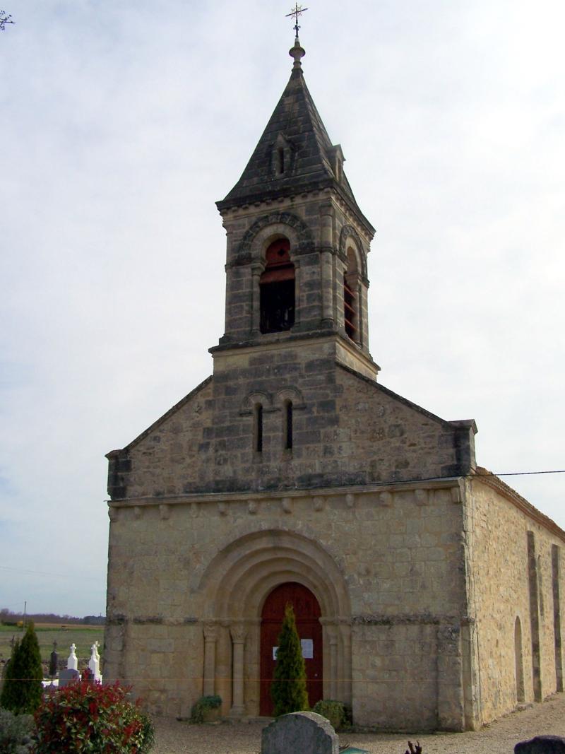 Église Saint-Martin, Lados