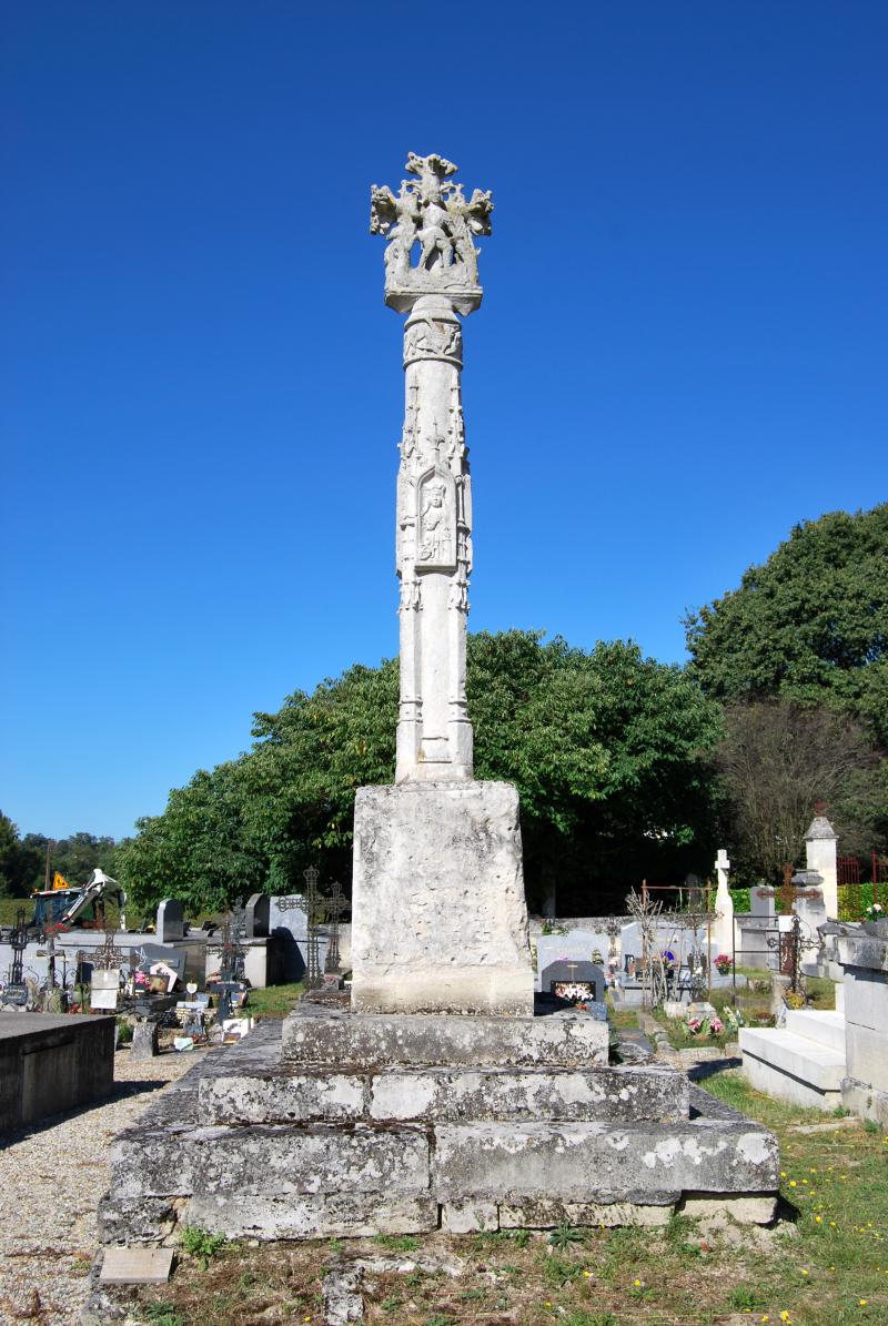 Croix de cimetière, Saint-Germain-de-la-Rivière