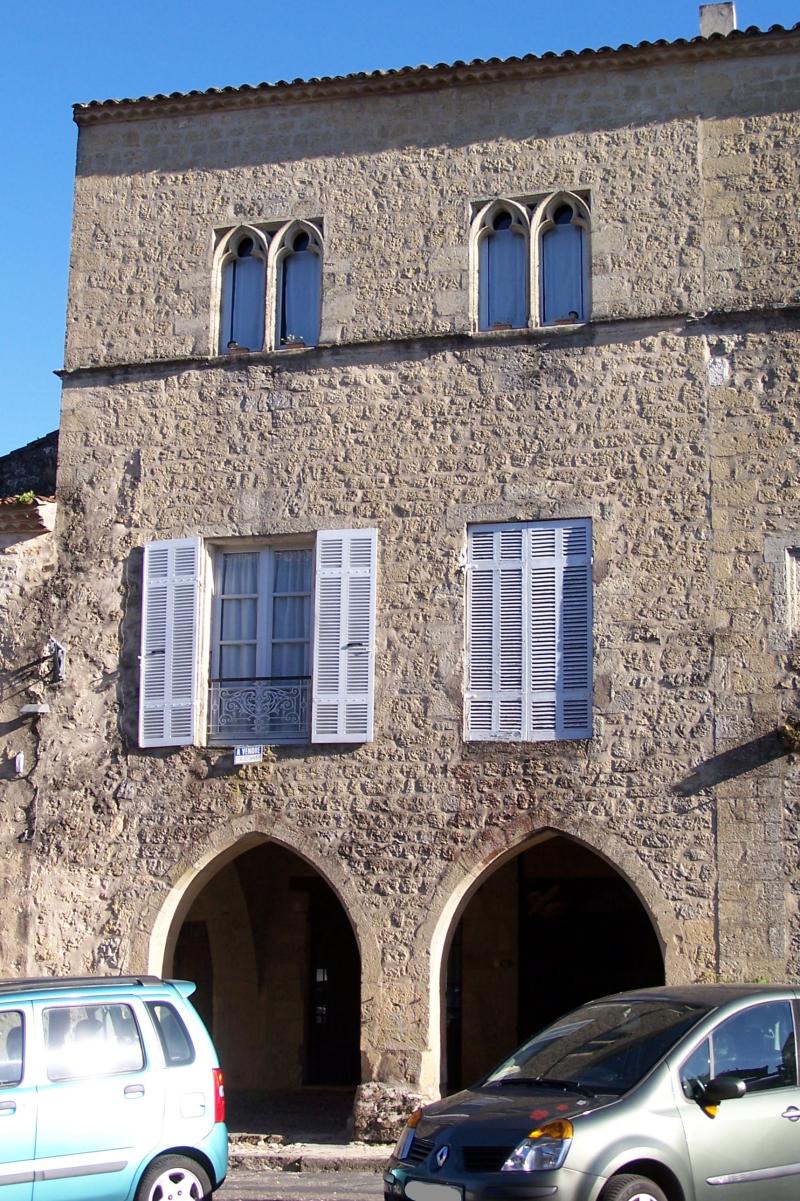 Maison à baies géminées trilobées, Saint-Macaire