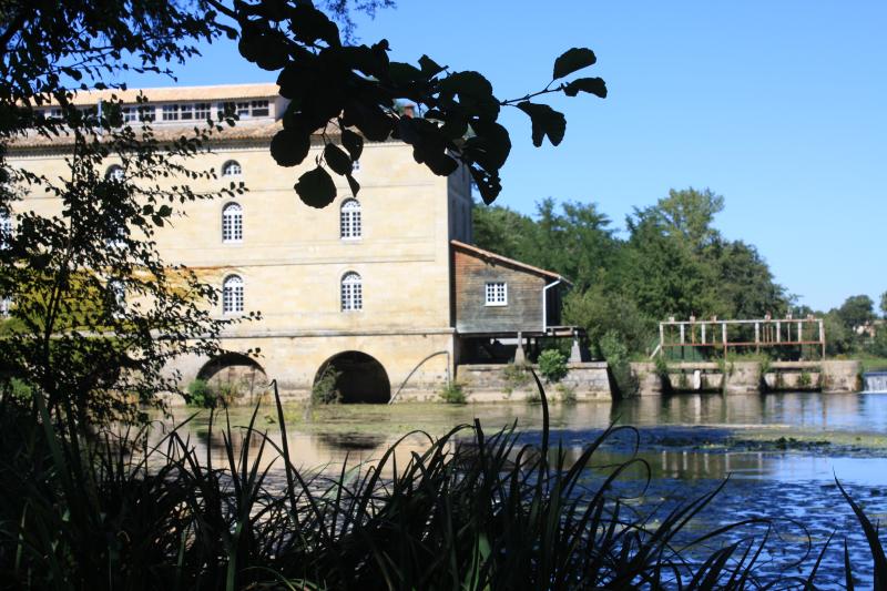 Moulin du Barrage, Porchères