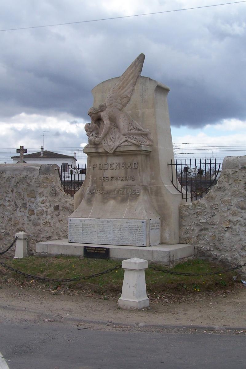 Monument aux morts de la guerre de 1914-1918, situé dans et aux abords du cimetière, Podensac
