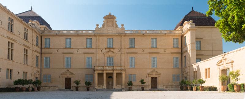 Aqueduc alimentant le château