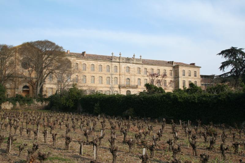 Ancien prieuré dit " château " de Cassan