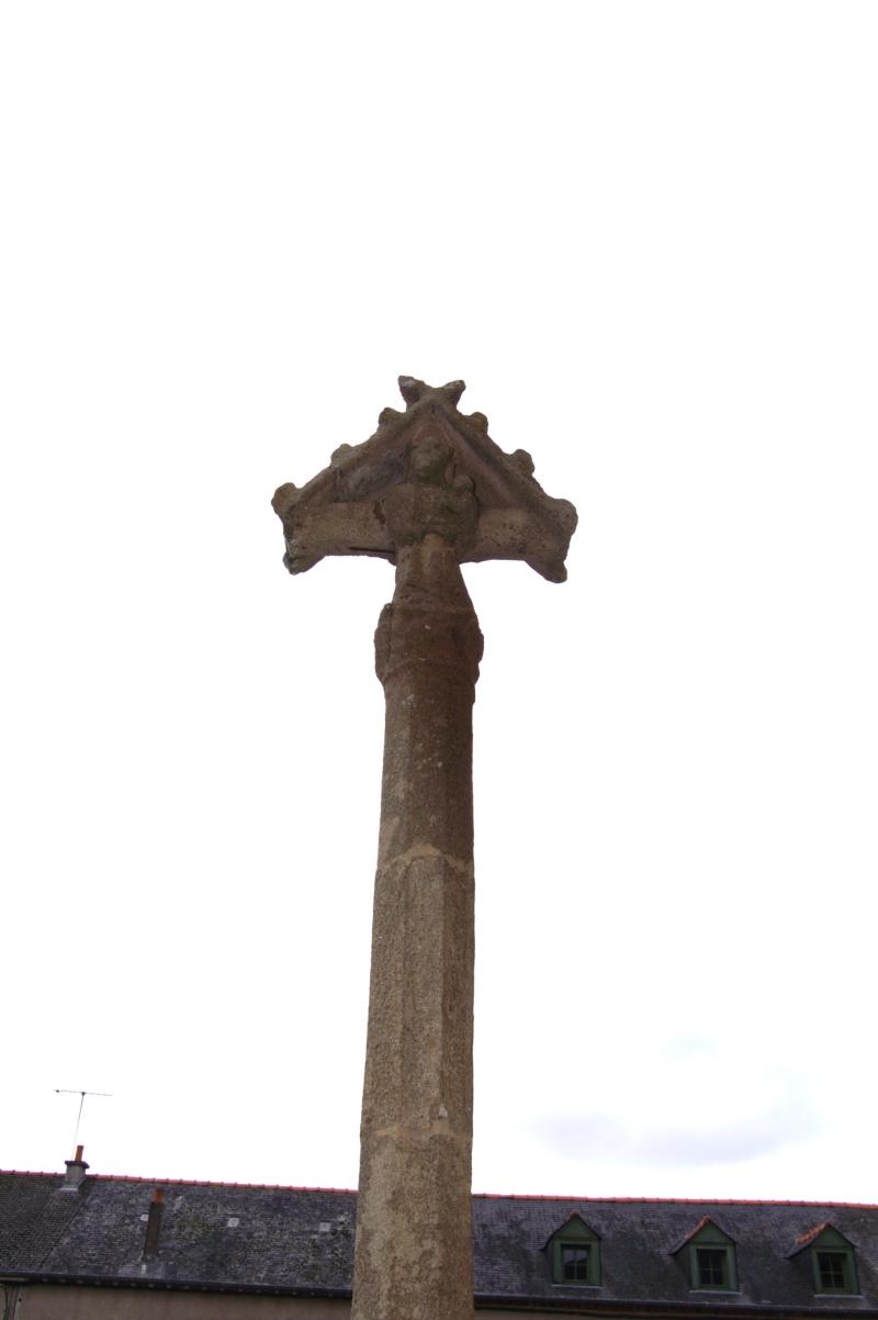 Croix de l'ancien cimetière