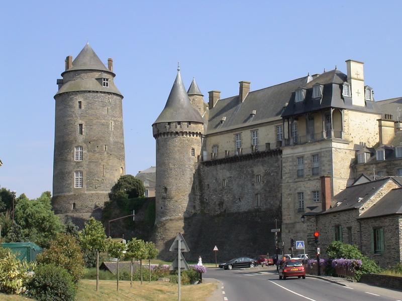 Château, actuellement mairie, Châteaugiron