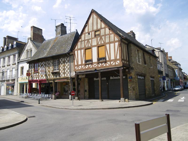 Maison Hunault, La Guerche-de-Bretagne