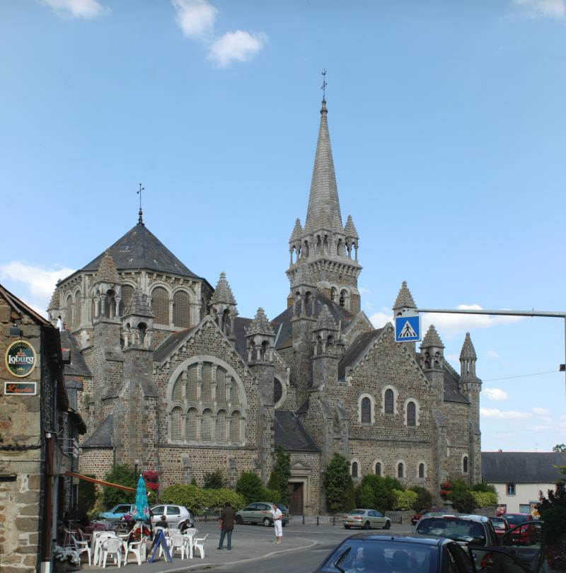 Eglise de la Sainte-Trinité-Notre-Dame, Tinténiac