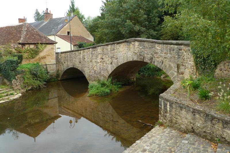 Pont, dit Pont aux laies, La Châtre