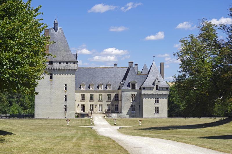 Château de l'Isle-Savary, Clion