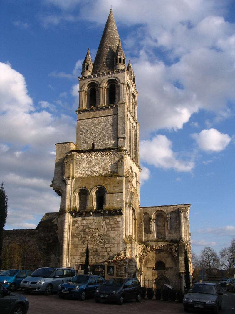 Ancienne abbaye Notre-Dame-du-Bourg-Dieu, Déols