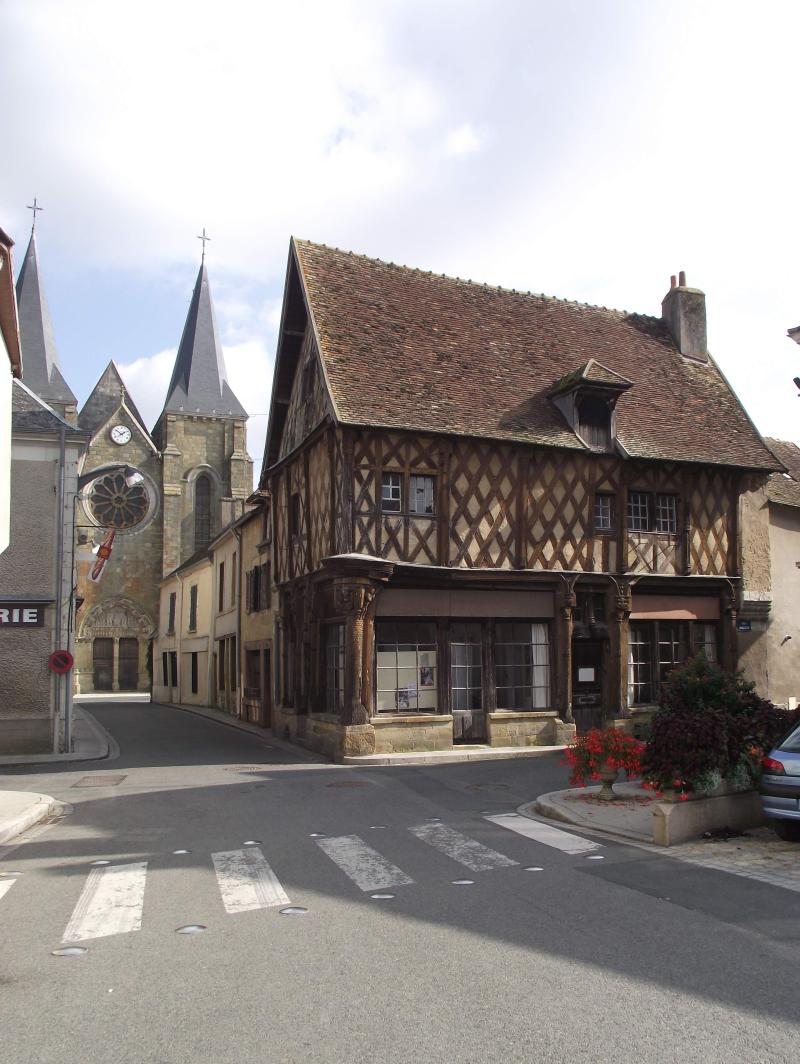Maison de bois, dite Maison Saint-Jacques, Levroux