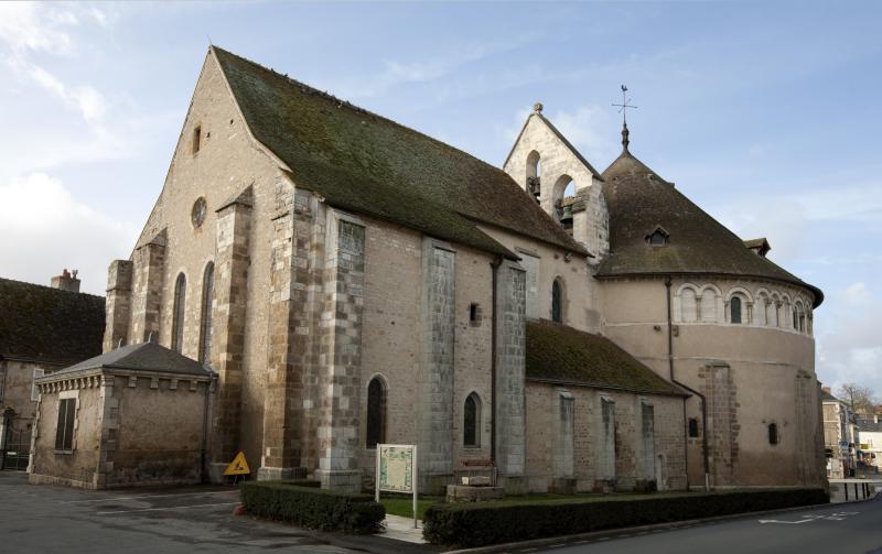 Église Saint-Etienne, Neuvy-Saint-Sépulchre