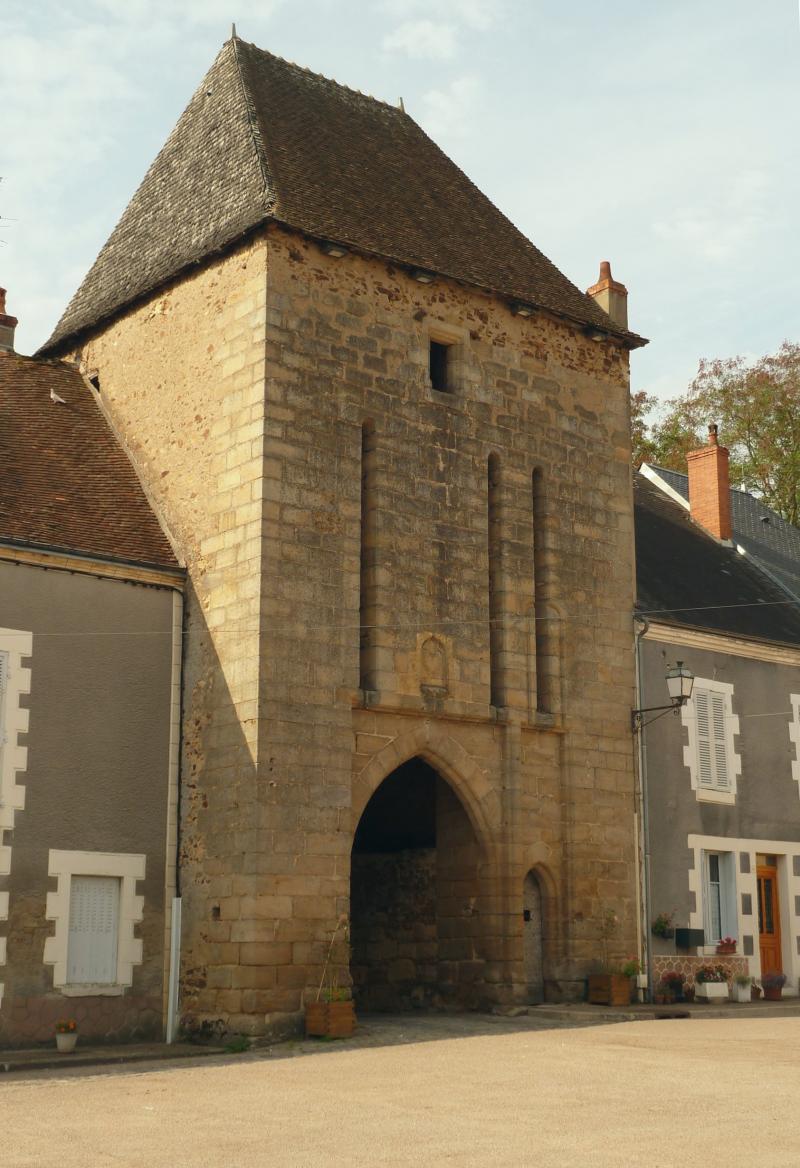 Porte de ville, dite Porte du Marché, Sainte-Sévère-sur-Indre