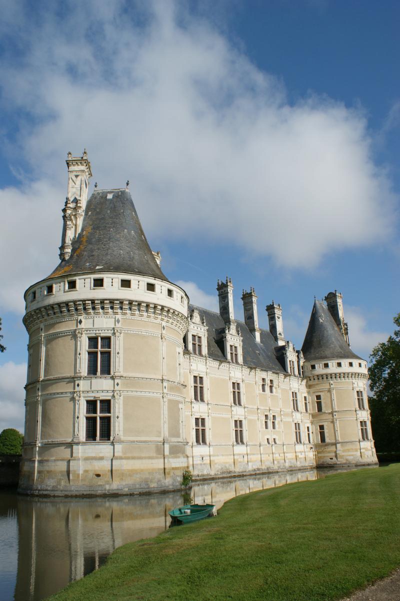 Château, Villegongis