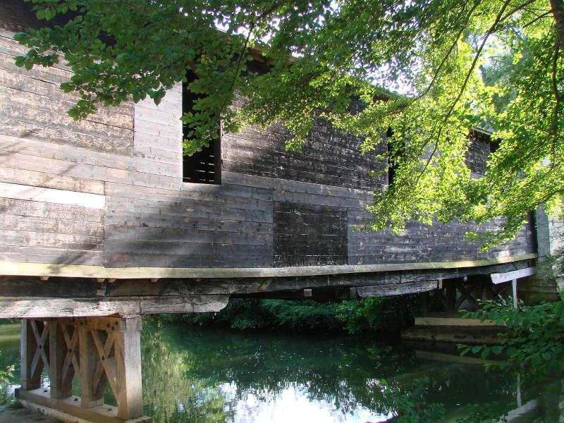 Pont couvert en bois, Le Pont-Chrétien-Chabenet