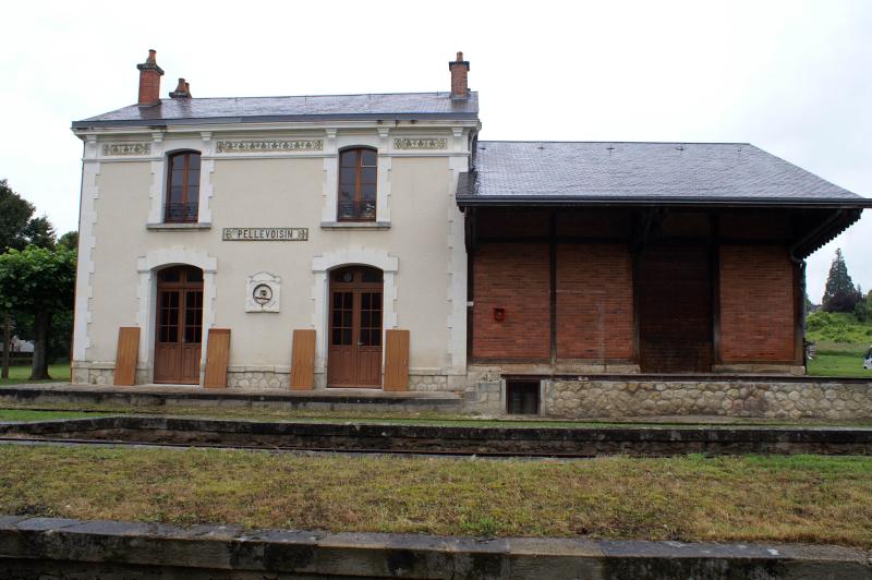 Ligne à voie ferrée métrique le Blanc-Argent (ou B.A.) sur le tronçon Luçay-le-Malé-Argy, Pellevoisin