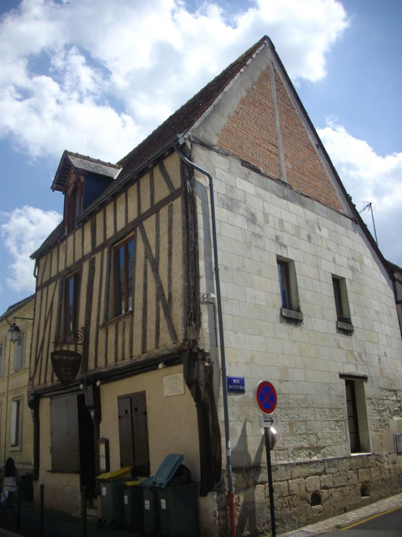 Maison à pans de bois du 15e siècle, Amboise