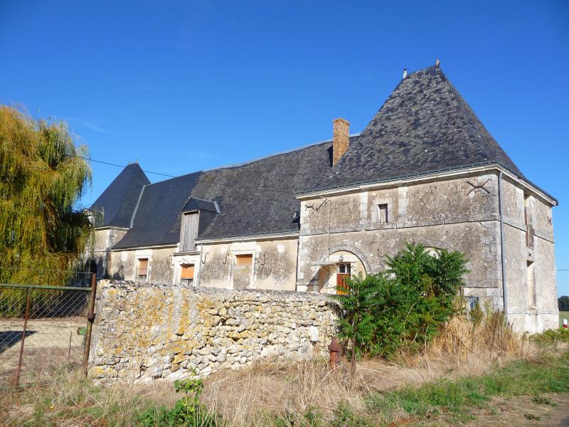 Manoir du Mesnil, Channay-sur-Lathan