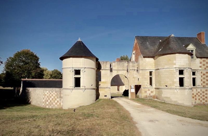 Manoir des Ligneries, Charentilly