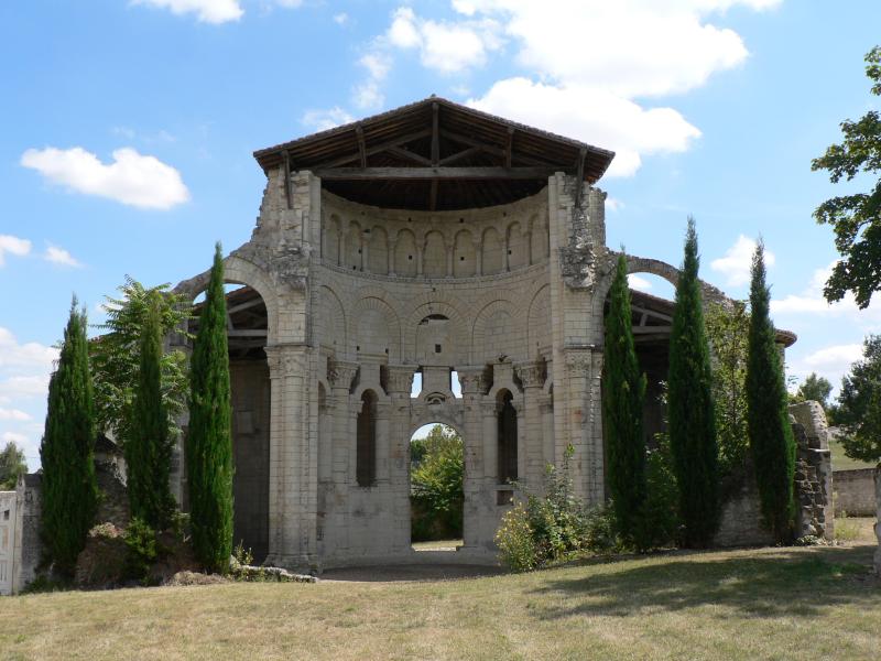 Ancien prieuré Saint-Léonard, L'Île-Bouchard