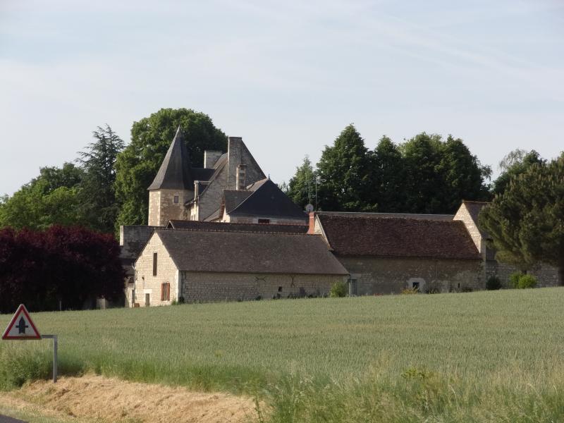 Manoir de Beauvais, Ligré
