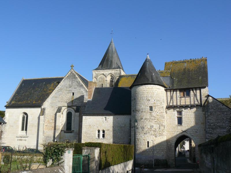 Eglise paroissiale Saint-Epain, Saint-Épain