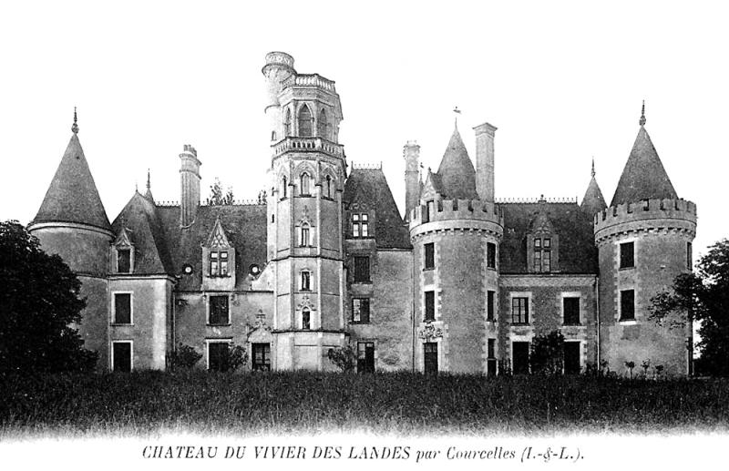 Château du Vivier des Landes, actuellement hôtel, et ferme dite Le Carrefour, Courcelles-de-Touraine