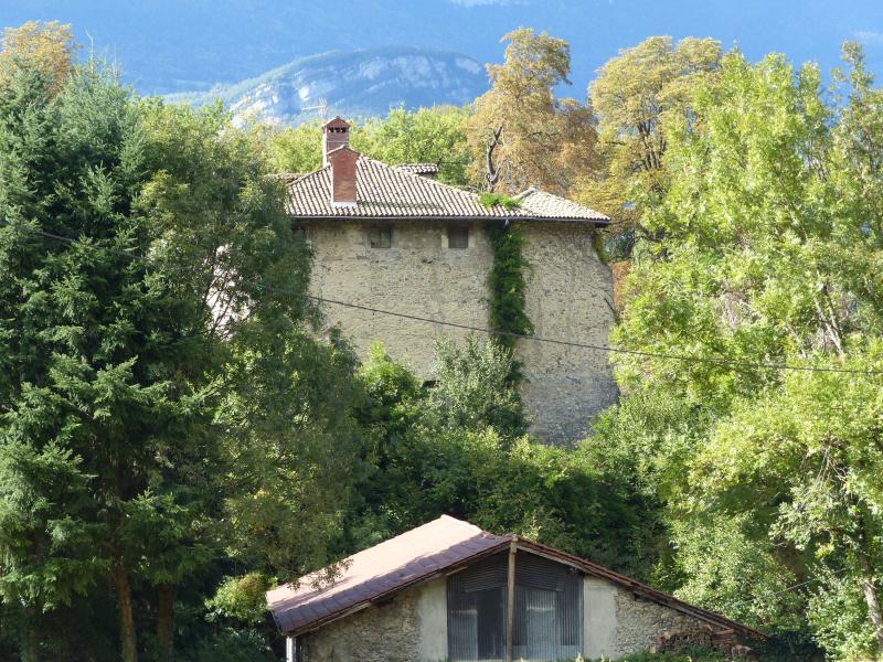Château, La Pierre