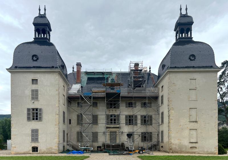 Château dit Château Neuf, Vertrieu