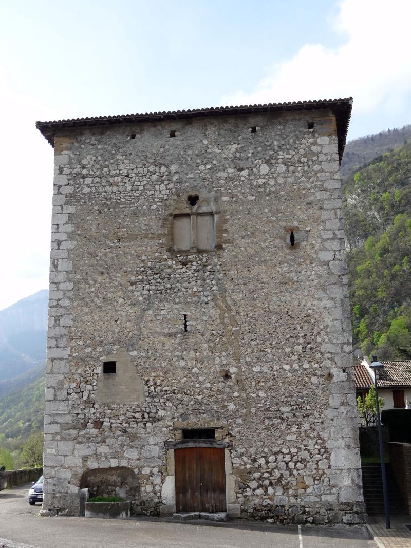 Tour dite Tour des Templiers, Veurey-Voroize