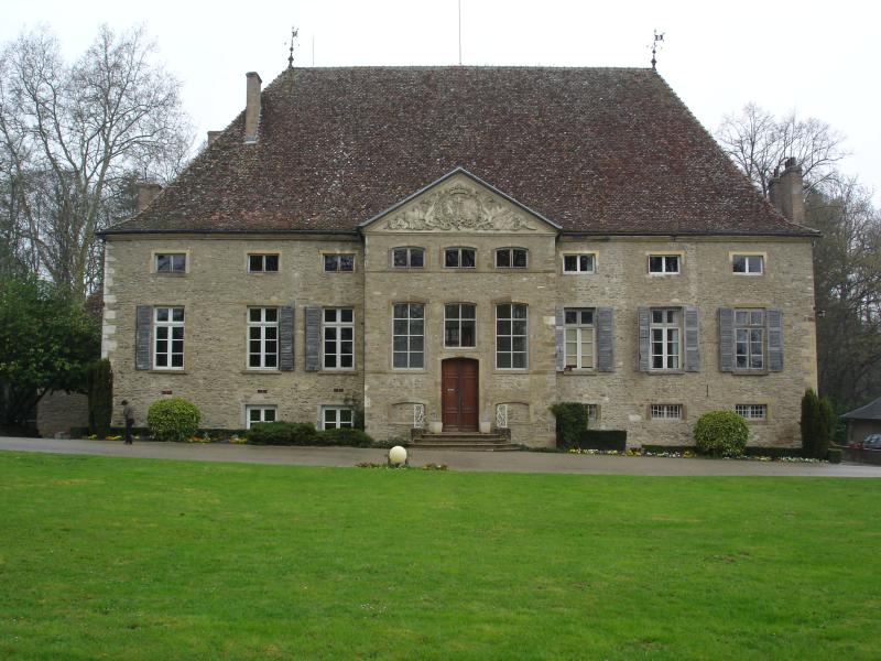 Château, Dolomieu
